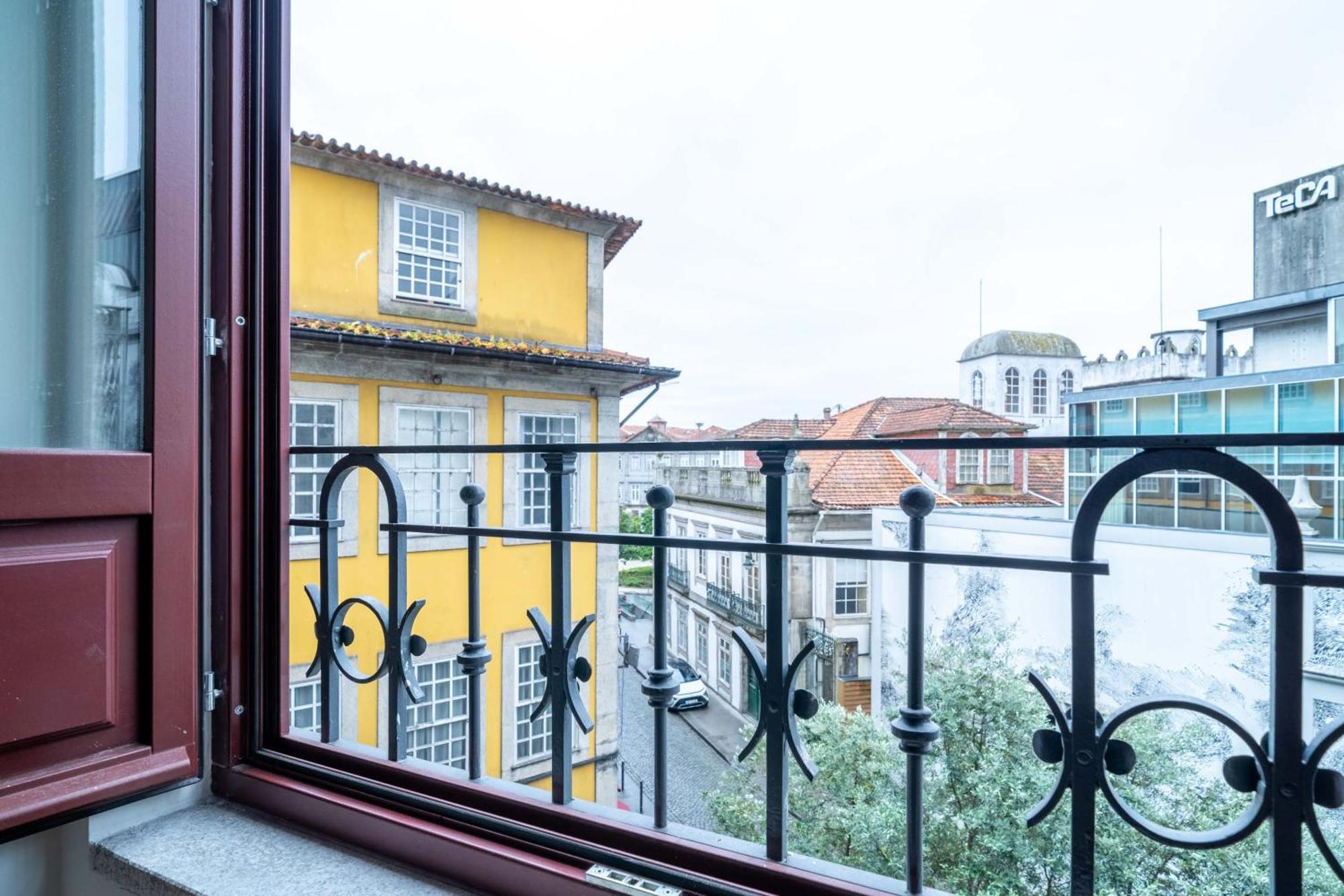 Limehome Porto Rua Das Oliveiras Esterno foto