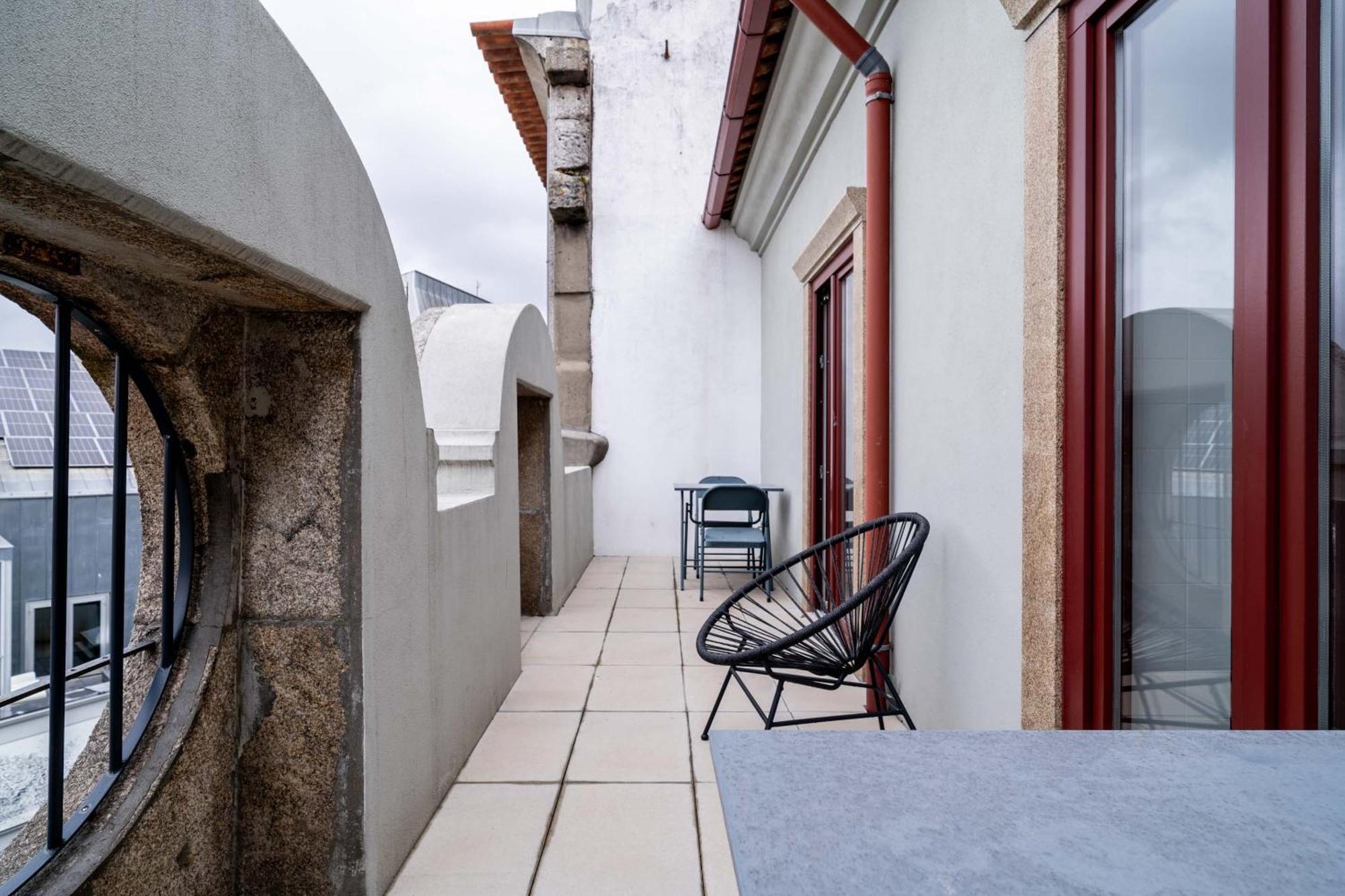Limehome Porto Rua Das Oliveiras Esterno foto